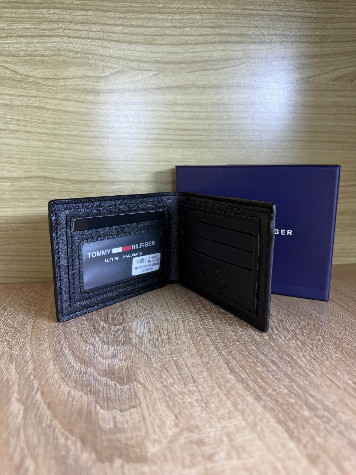 PORTE MONNAIE TOMMY HOMMES 3