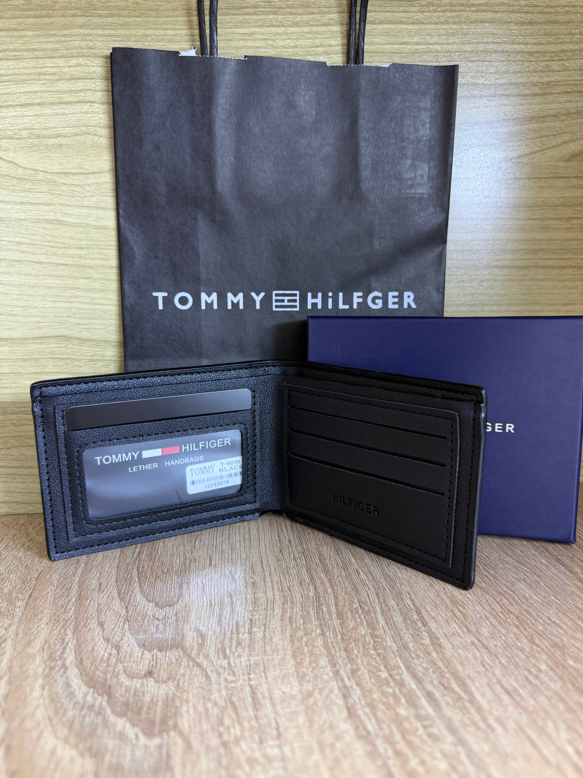 PORTE MONNAIE HOMMES TOMMY 6 AVEC SACHET