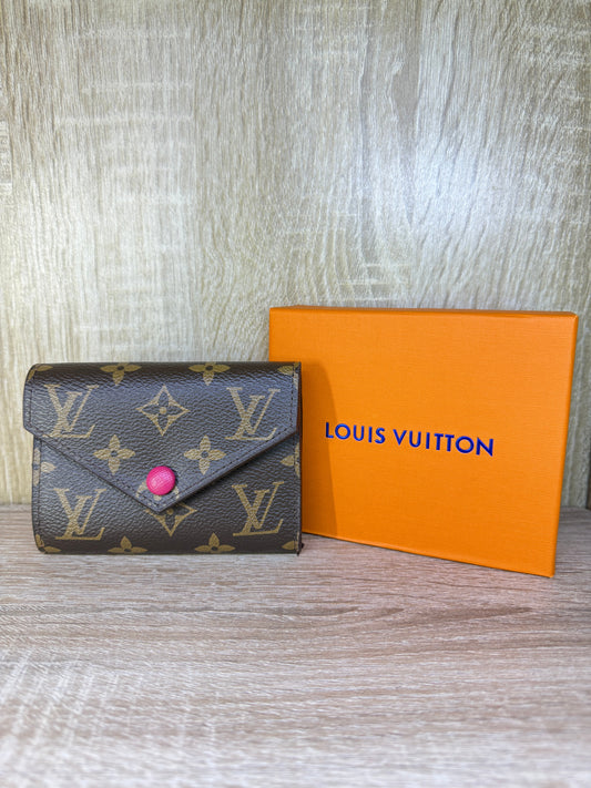 PORTE MONNAIE FEMMES LV V ROSE FUSHIA